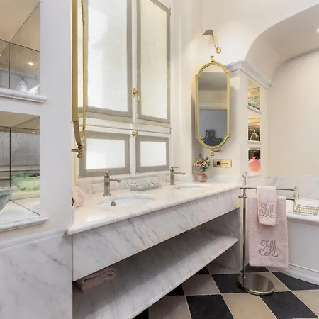 Dimora Dell' Arcangelo La Residenza 아파트