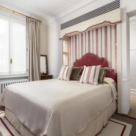 Dimora Dell' Arcangelo La Residenza *