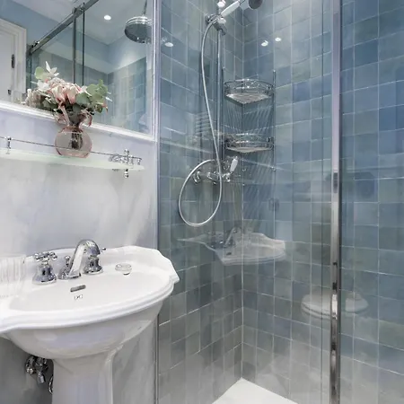 Dimora Dell' Arcangelo La Residenza *