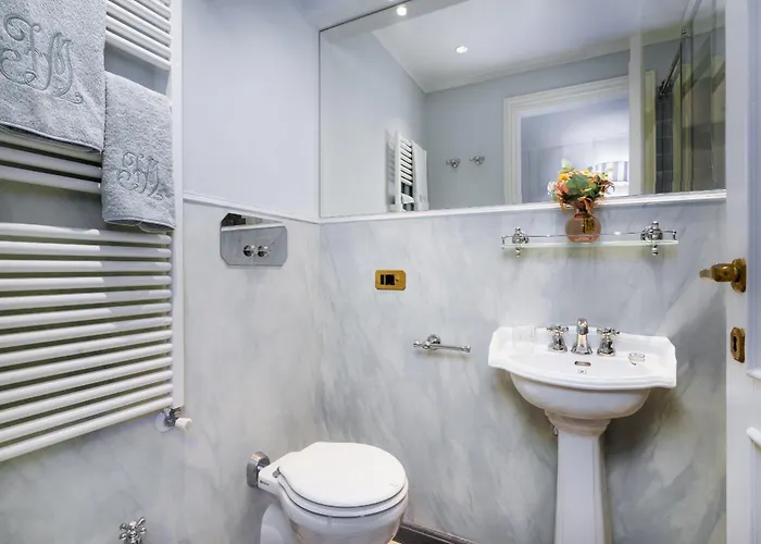 Dimora Dell' Arcangelo La Residenza 아파트 루카